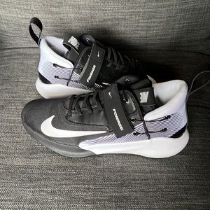 Athletic Nike Precision 